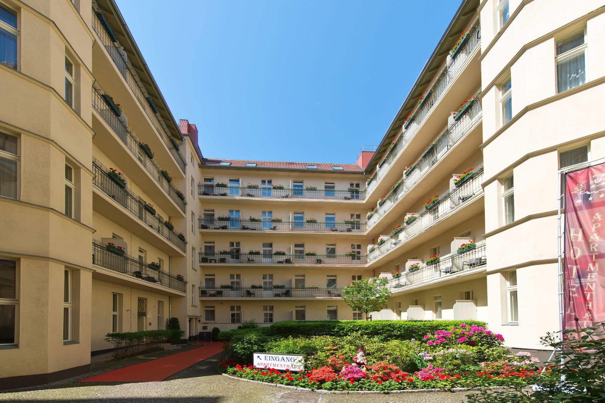 Hotel&apartamentos Zarenhof Berlin Prenzlauer Berg Exterior foto